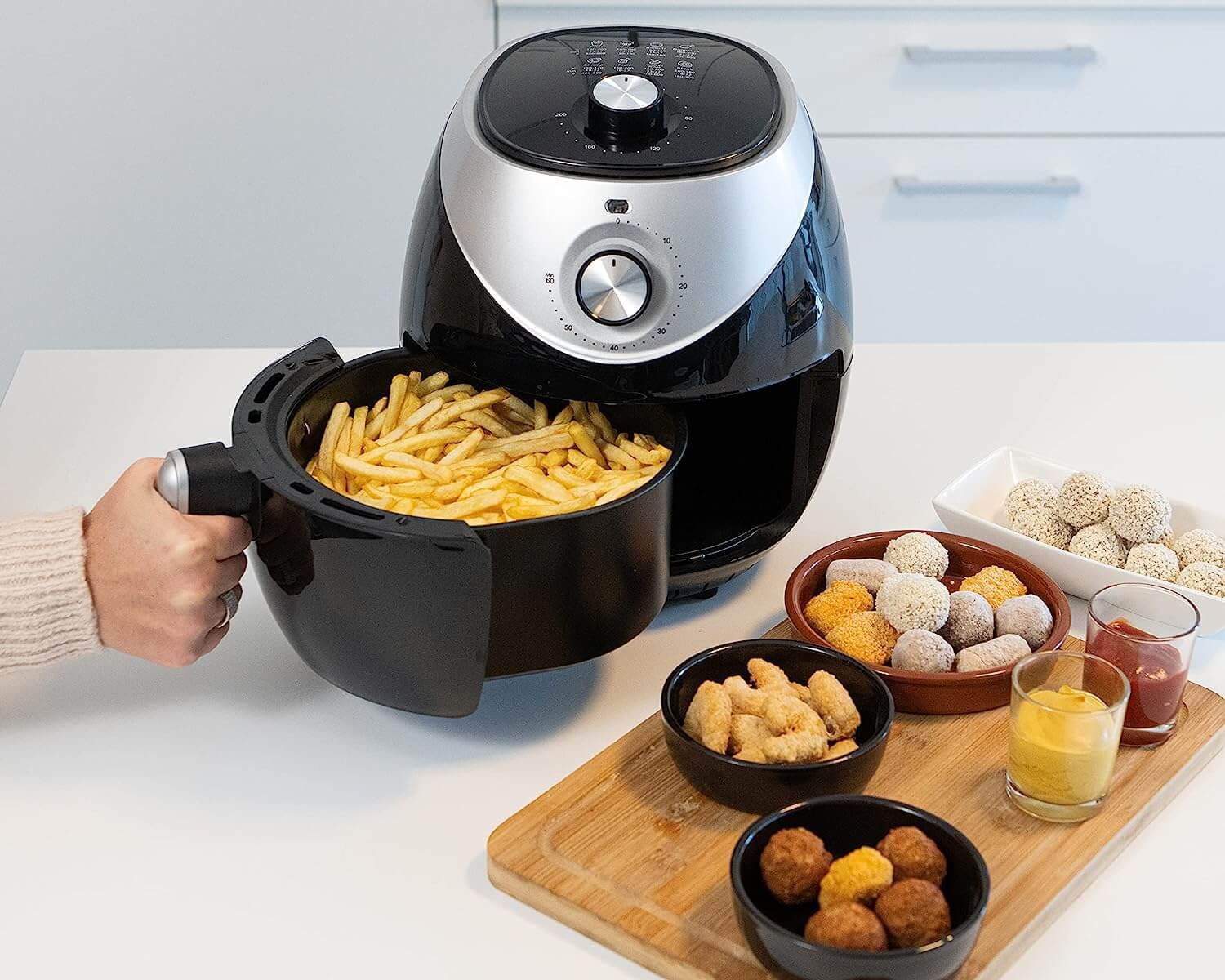 photo de repas préparés avec la friteuse à air chaud Airfryer Just Perfecto 1400 W - 3,2 L | BronCuisine©