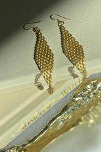 Load image into Gallery viewer, Gold Chain Flapper Earrings

