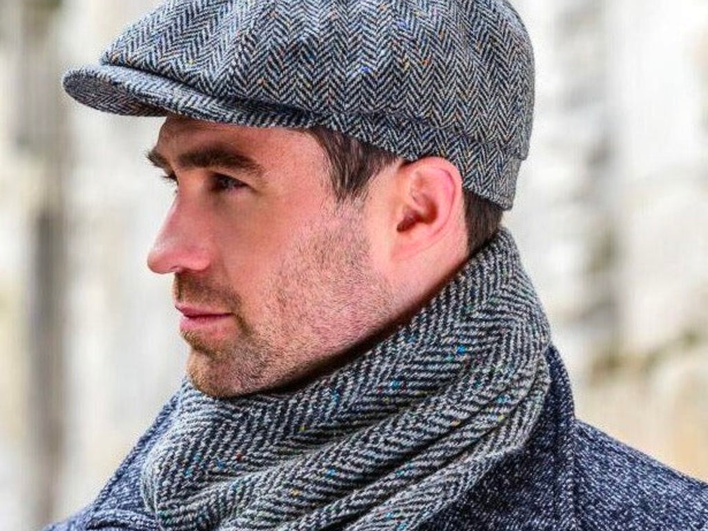 Mucros Grey Driving Cap