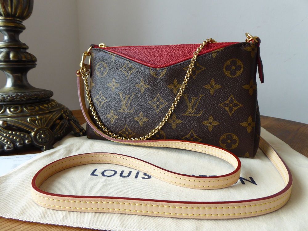 louis-vuitton pallas clutch