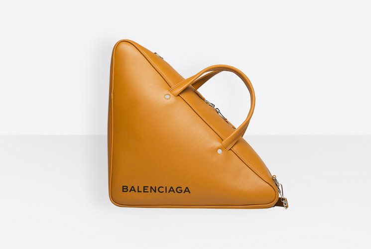 Celebs Carry the Latest From Balenciaga and Bottega - PurseBlog