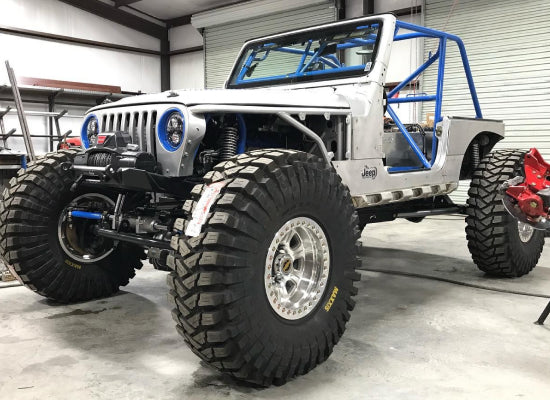 Jeep TJ with custom tires