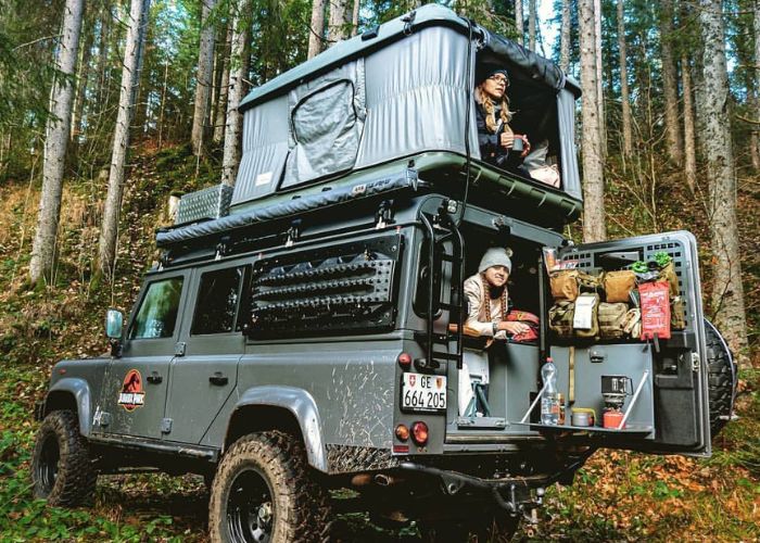 Landrover Defender 110 overland build