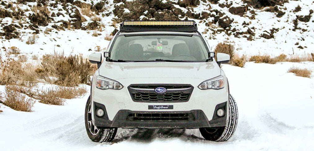 Prinsu 2018 Subaru Crosstrek Roof Rack front view with light bar