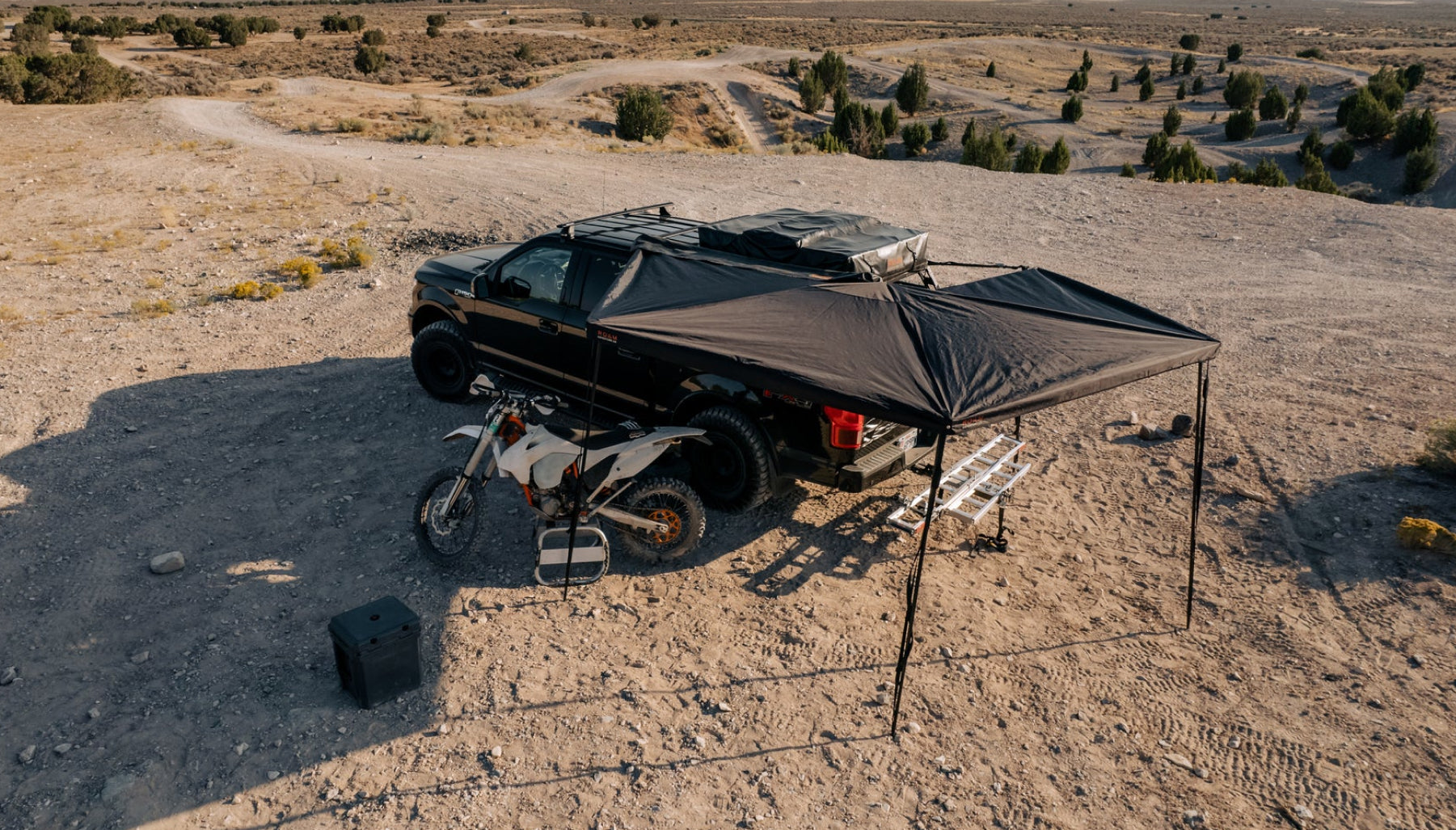 Roam ARC 270 Awning on a SUV