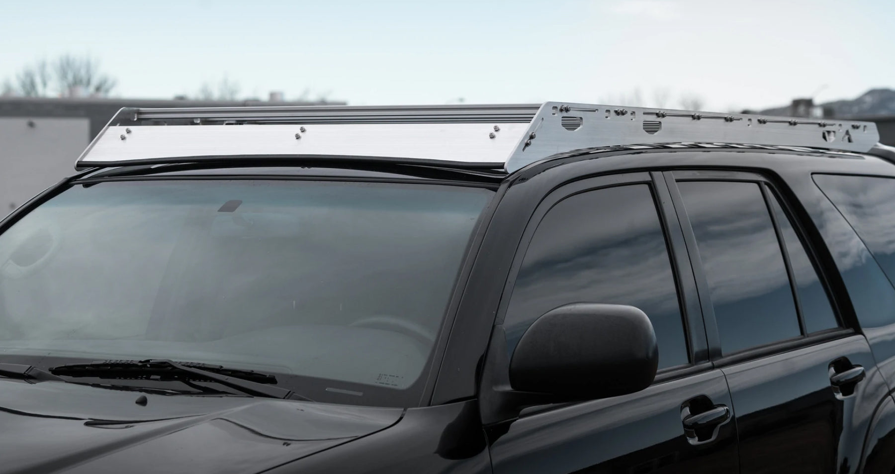 Sherpa Princeton Roof Rack front view