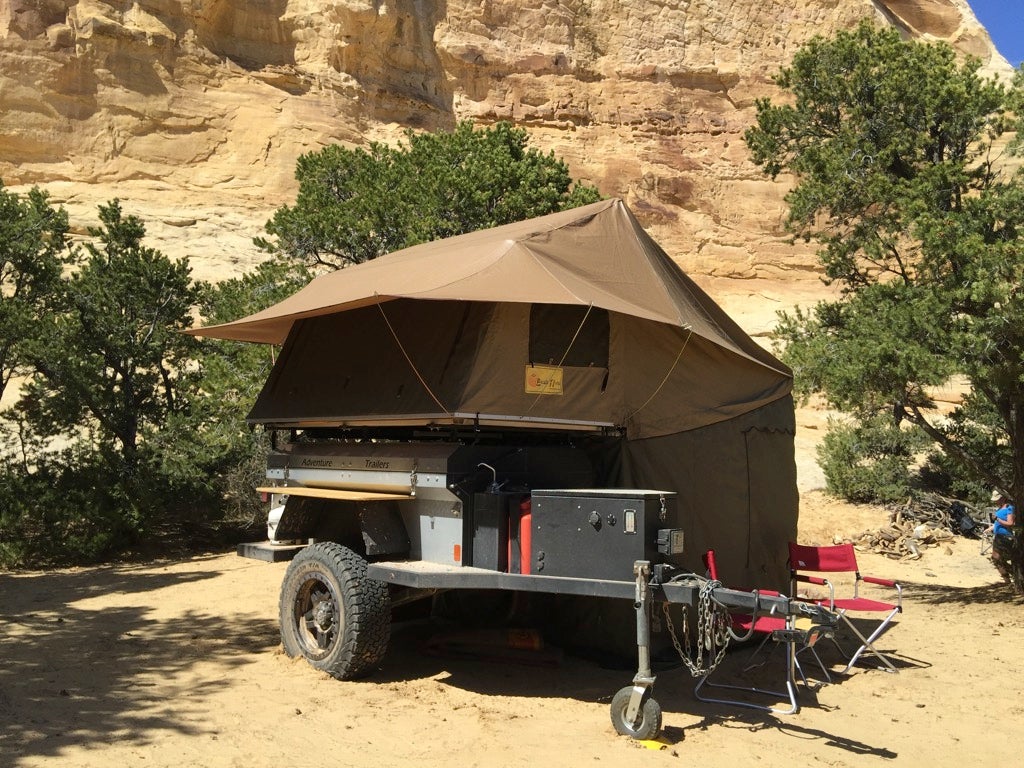 Eezi Awn Globe Tracker on a Black Trailer