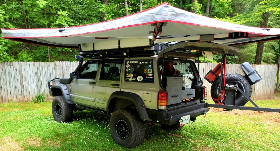 Overland Pros Wraptor 4k Awning on a Jeep