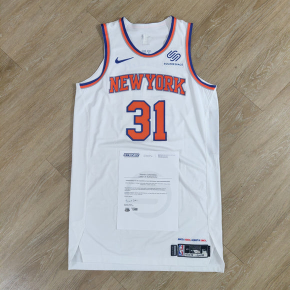 Game-Used Ron Baker Knicks Nike Jersey 