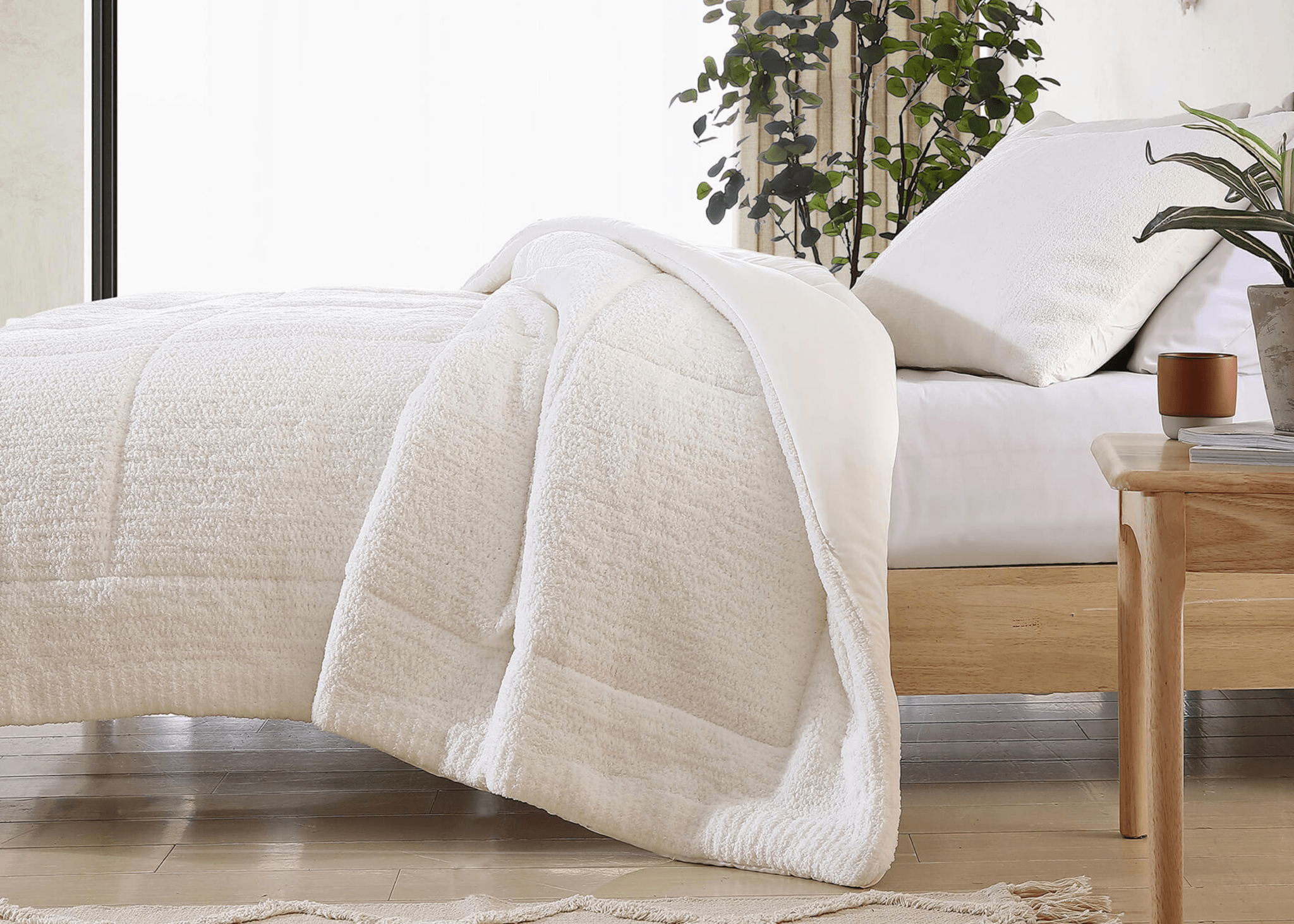 Sunday Citizen Plush Towel Set - White