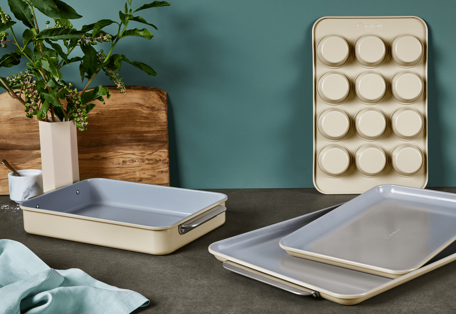 7 Reasons Why Caraway's Non-toxic Bakeware Set is Our 2022 Top Pick