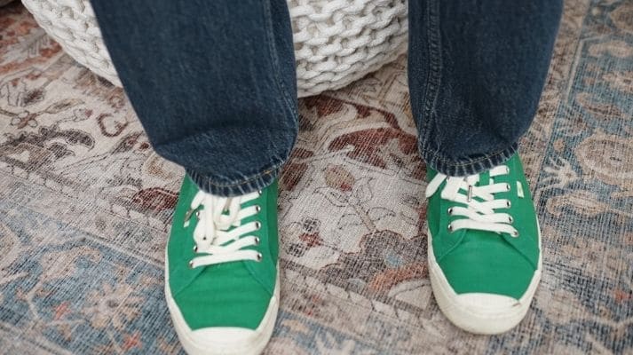 green cariuma shoes