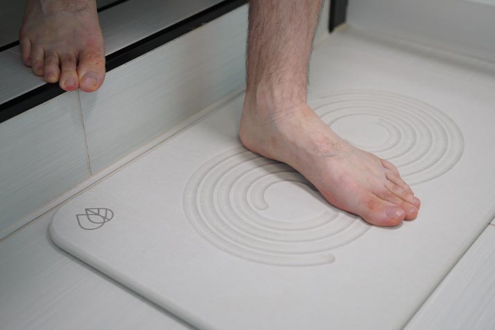 The Dorai bath mat review