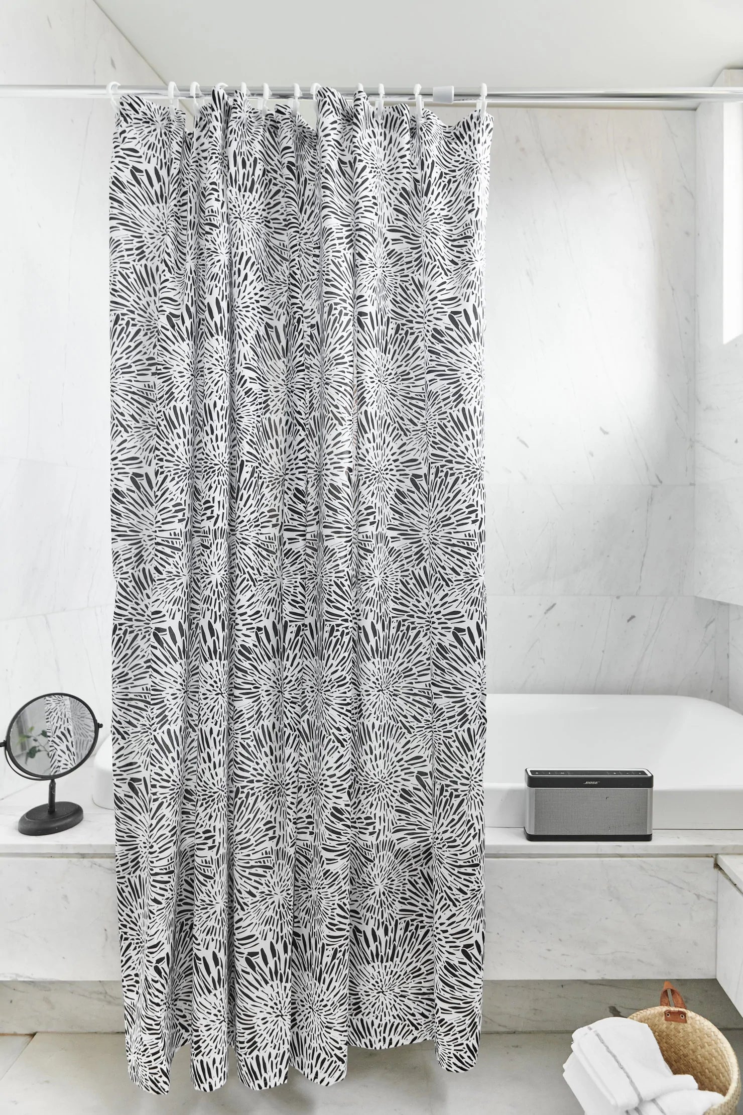 Sttelli Dandelion Shower Curtain