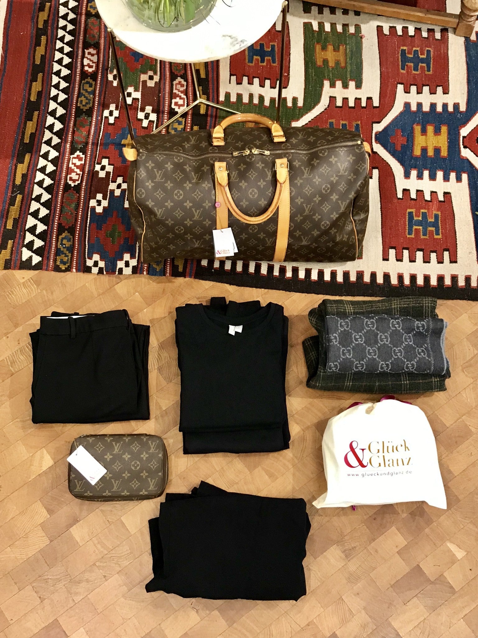 Louis Vuitton Keepall – Die perfekte Reisetasche – Glück & Glanz