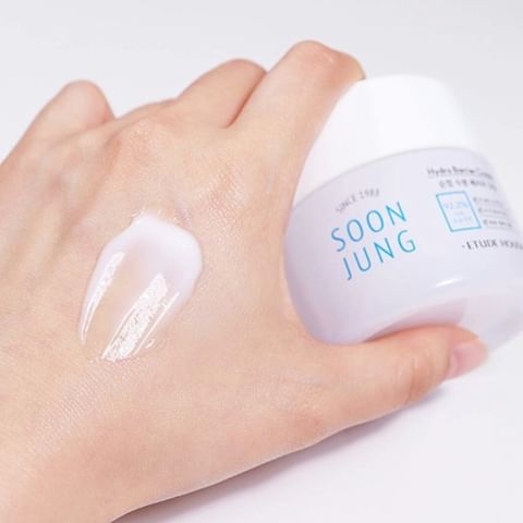 ETUDE HOUSE SOON JUNG HYDRO BARRIER CREAM SPREAD OUT