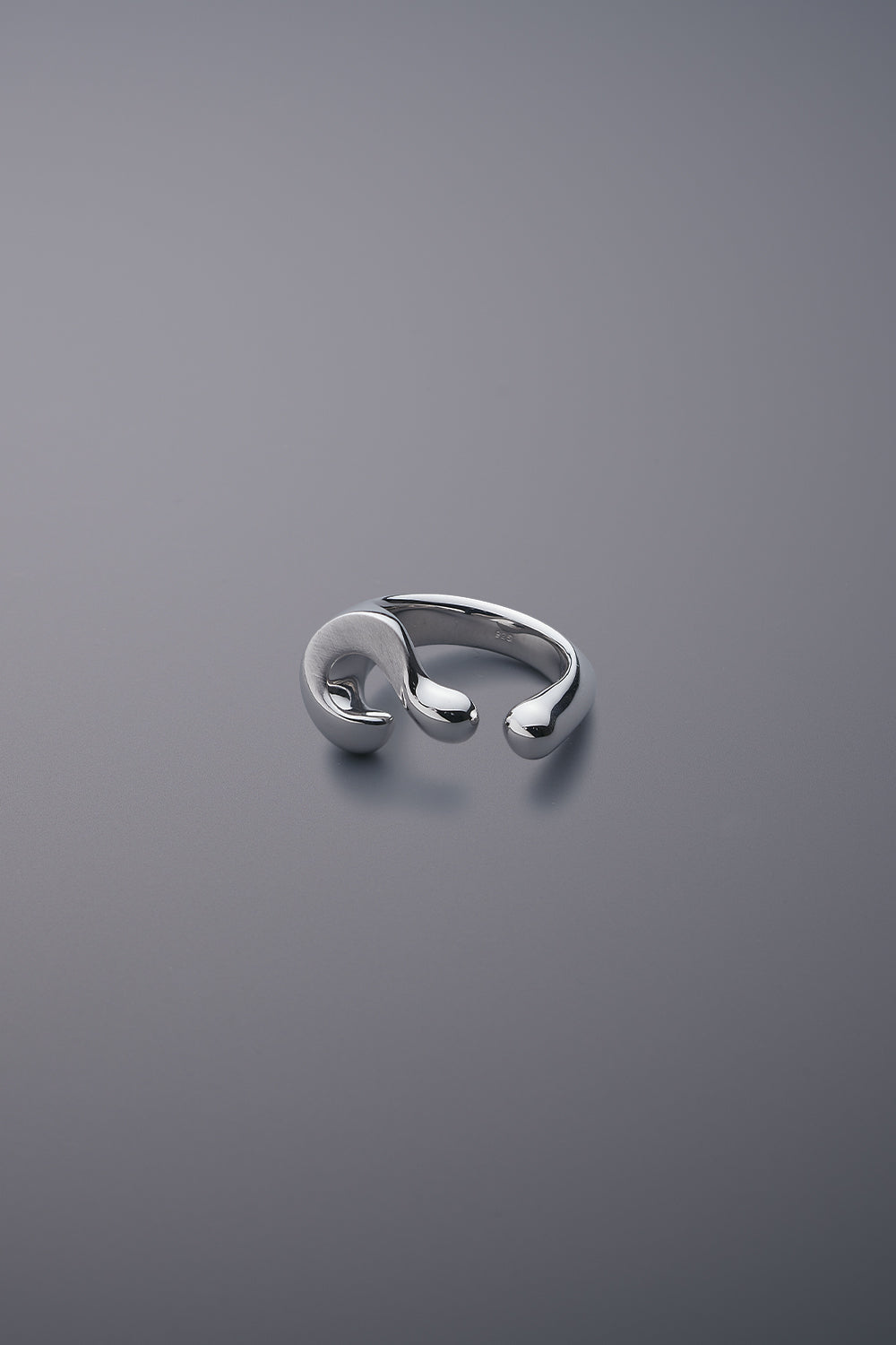 wave Tridacna Ring S / Silver – duoctria