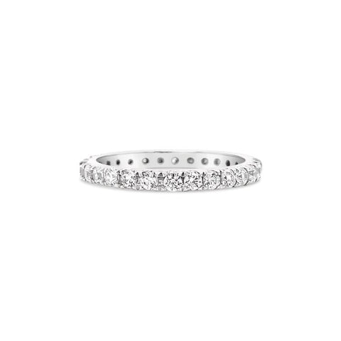 PAVÉ SETTING WEDDING BAND