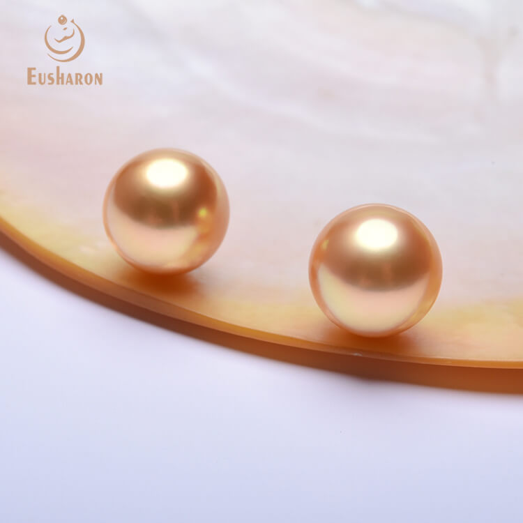 11.5-12mm SAAA Quality Round South Sea Pearl Matching