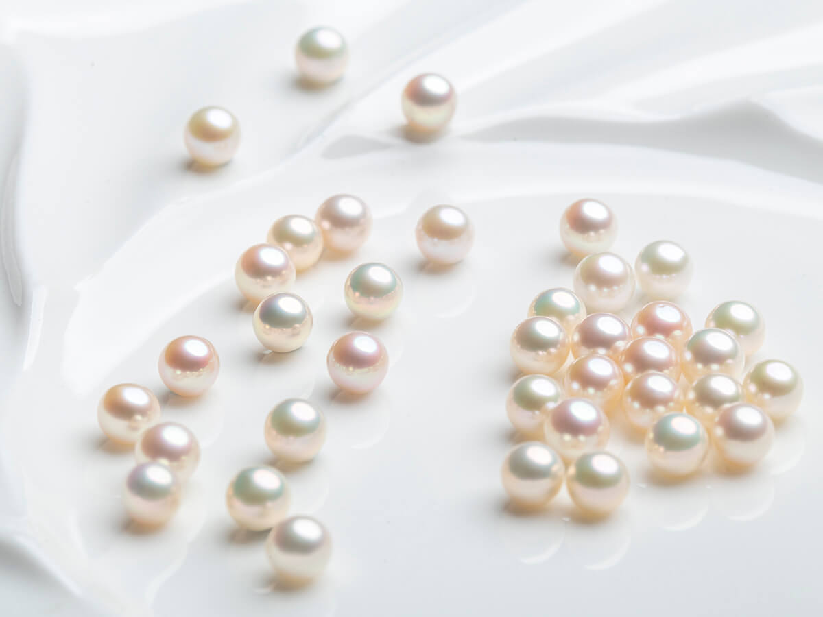 freshwater loose pearls.jpg__PID:a6e88d54-ae95-4be6-80eb-bfa48c01ffc9