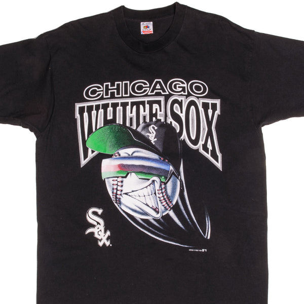 Gildan, Shirts, Vintage Mlb Chicago White Sox Looney Tunes Shirt Chicago  White Sox Shirt