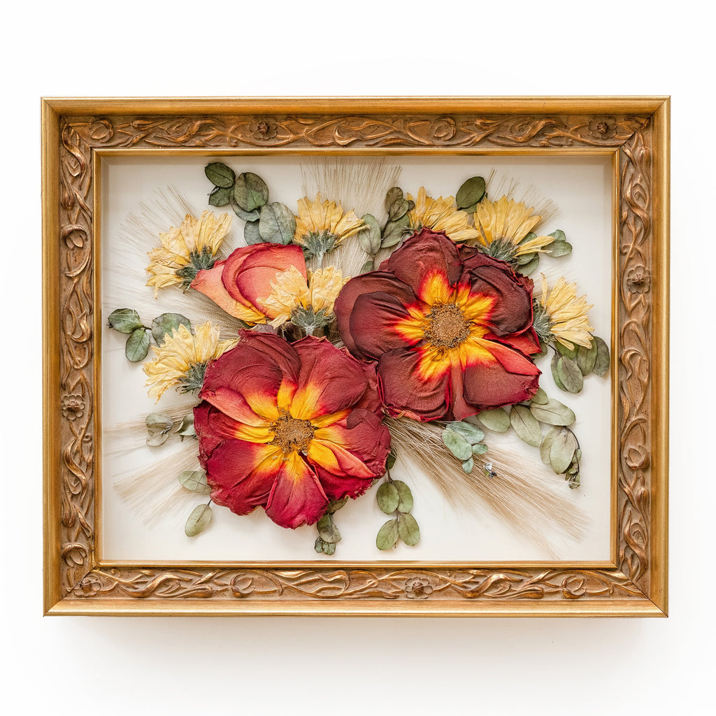 Small pressed flower hanging frame - Cosmos (4x6) — Bloom & Make | Flower  Preservation