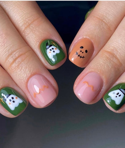 Ghost nail art for Halloween nails