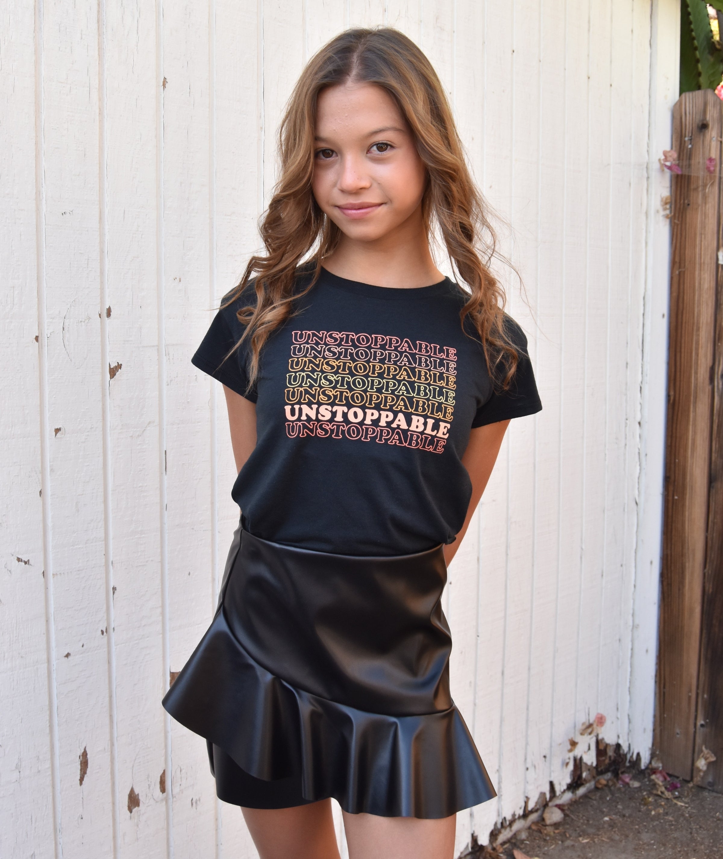 juniors black skirt