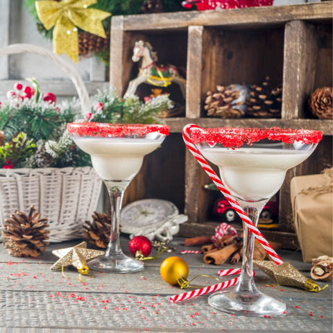 Holiday cocktails for christmas - the peppermint martini