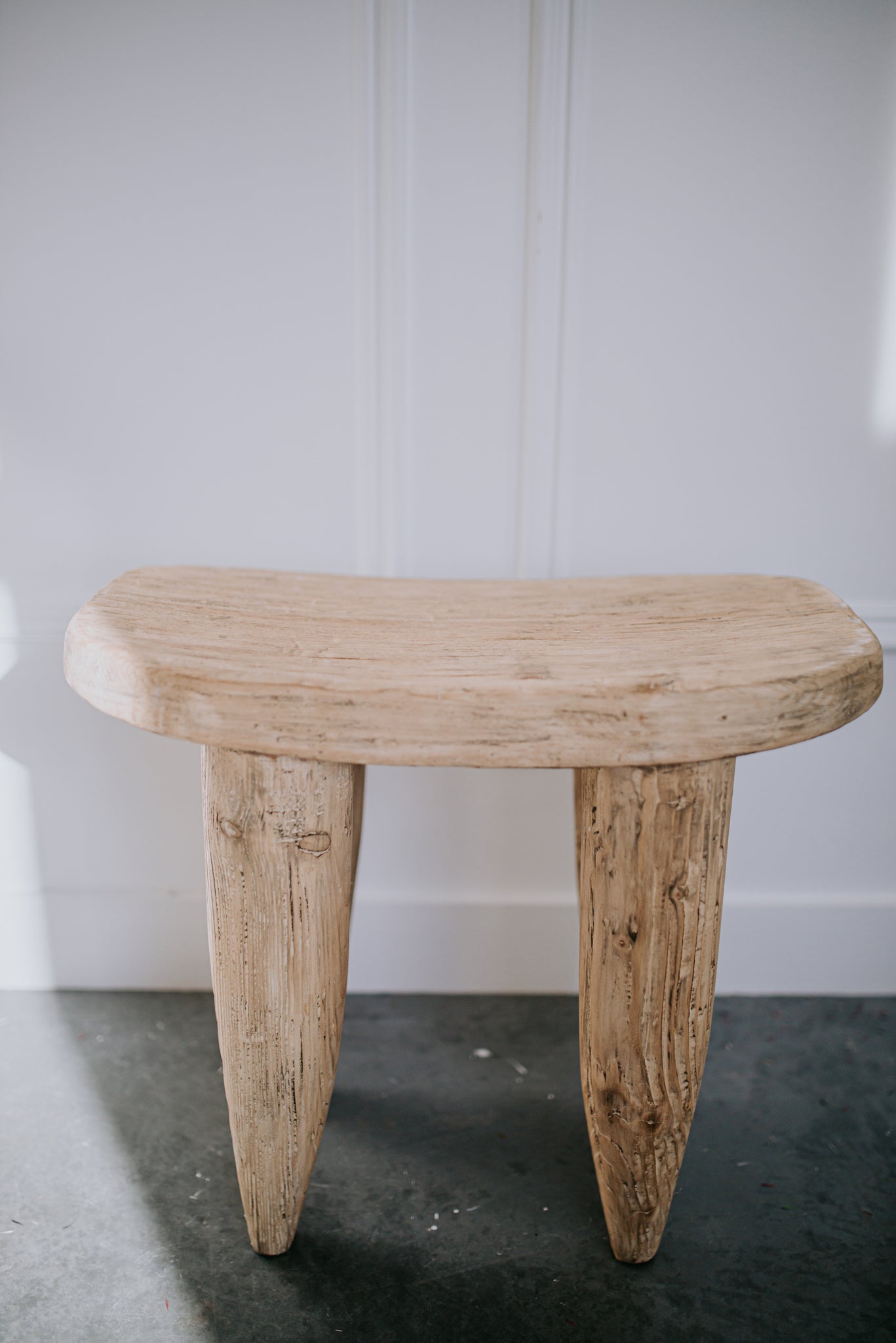 Senufo stools in natural wood