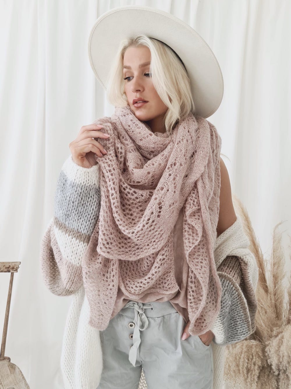 Dreamy mohair scarf, light heather – BYPIAS International