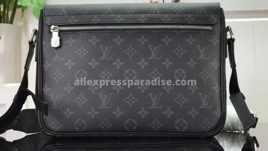 LOUIS VUITTON Monogram Sac Plat BB 1296025