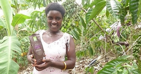 Agnes, productora de café Tierra Madre de Comercio Justo, Uganda