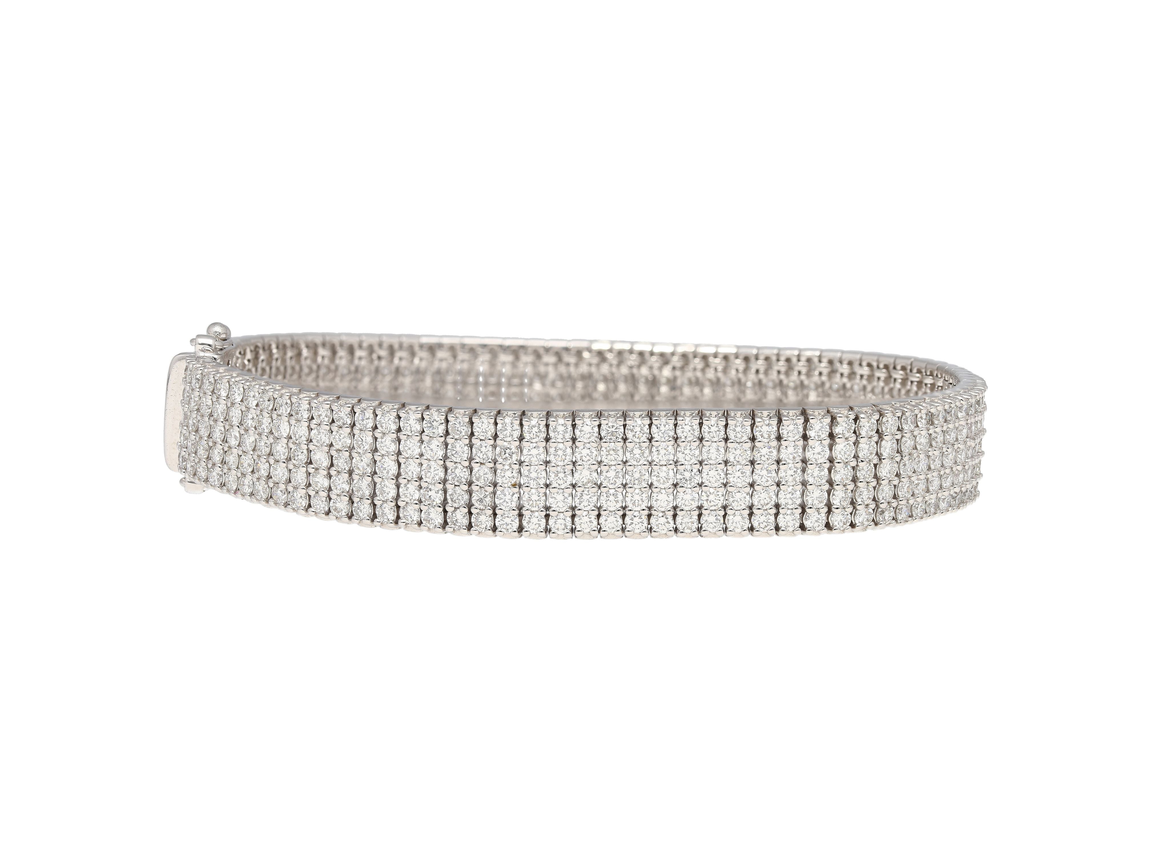 15.36 ct Diamond Tennis Bracelet