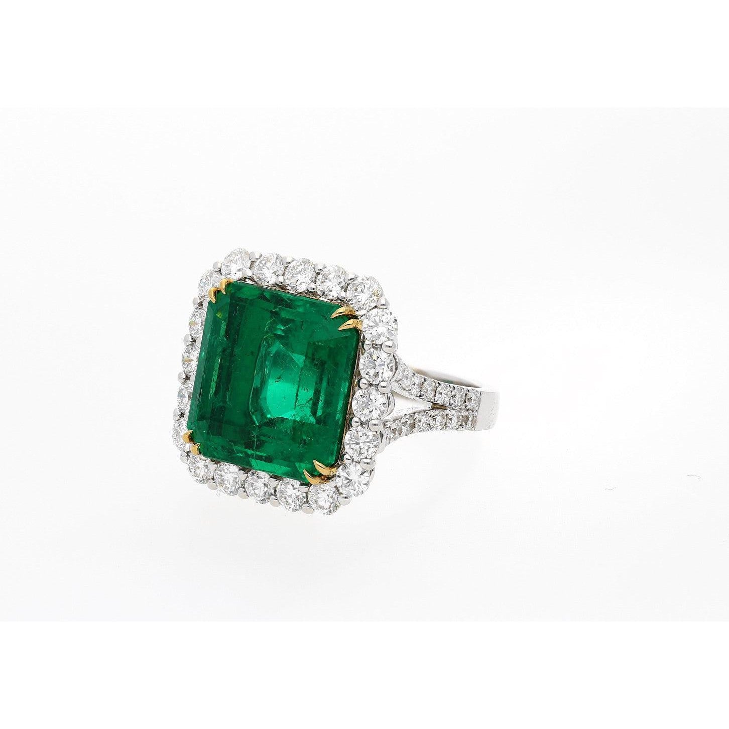 AGL Cert. 15 Carat Round Cut Colombian Emerald Diamond Halo Ring