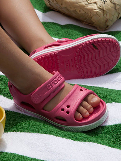 crocs slippers pakistan
