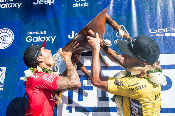 Gabriel Medina & Matt Wilkinson on podium | photo: Joli