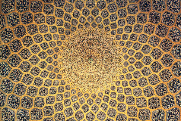 Dome Interior of the Sheikh Lotf-ollāh Mosque © Phillip Maiwald