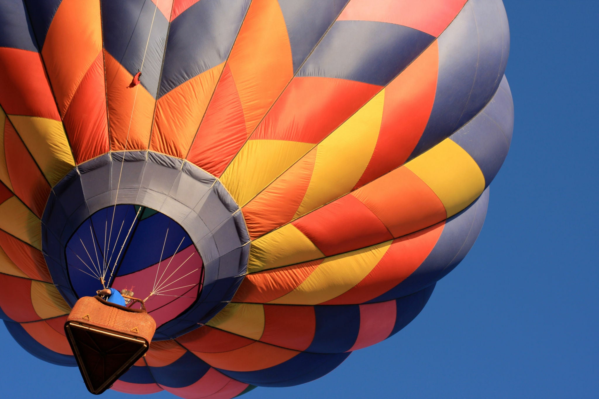 Hot Air Balloon Ride Birthday Gift Ideas for Husband in Dubai 2024