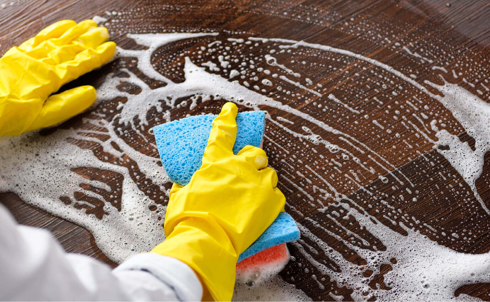 how to remove stains from vinyl plank flooring