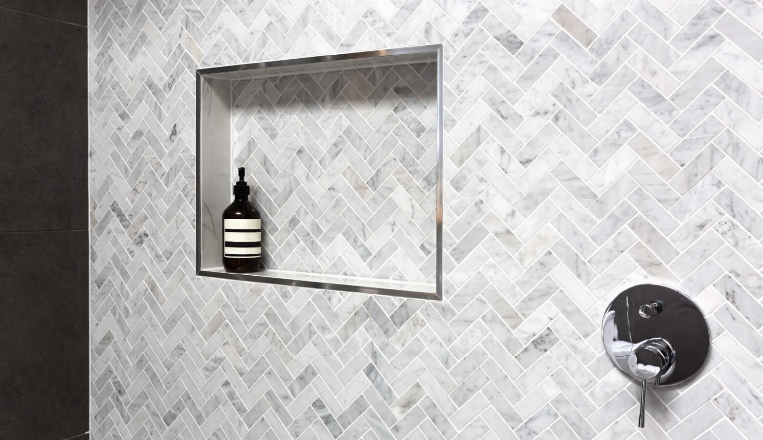 chevron-skyline-tile