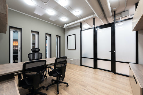 laminate flooring in office space