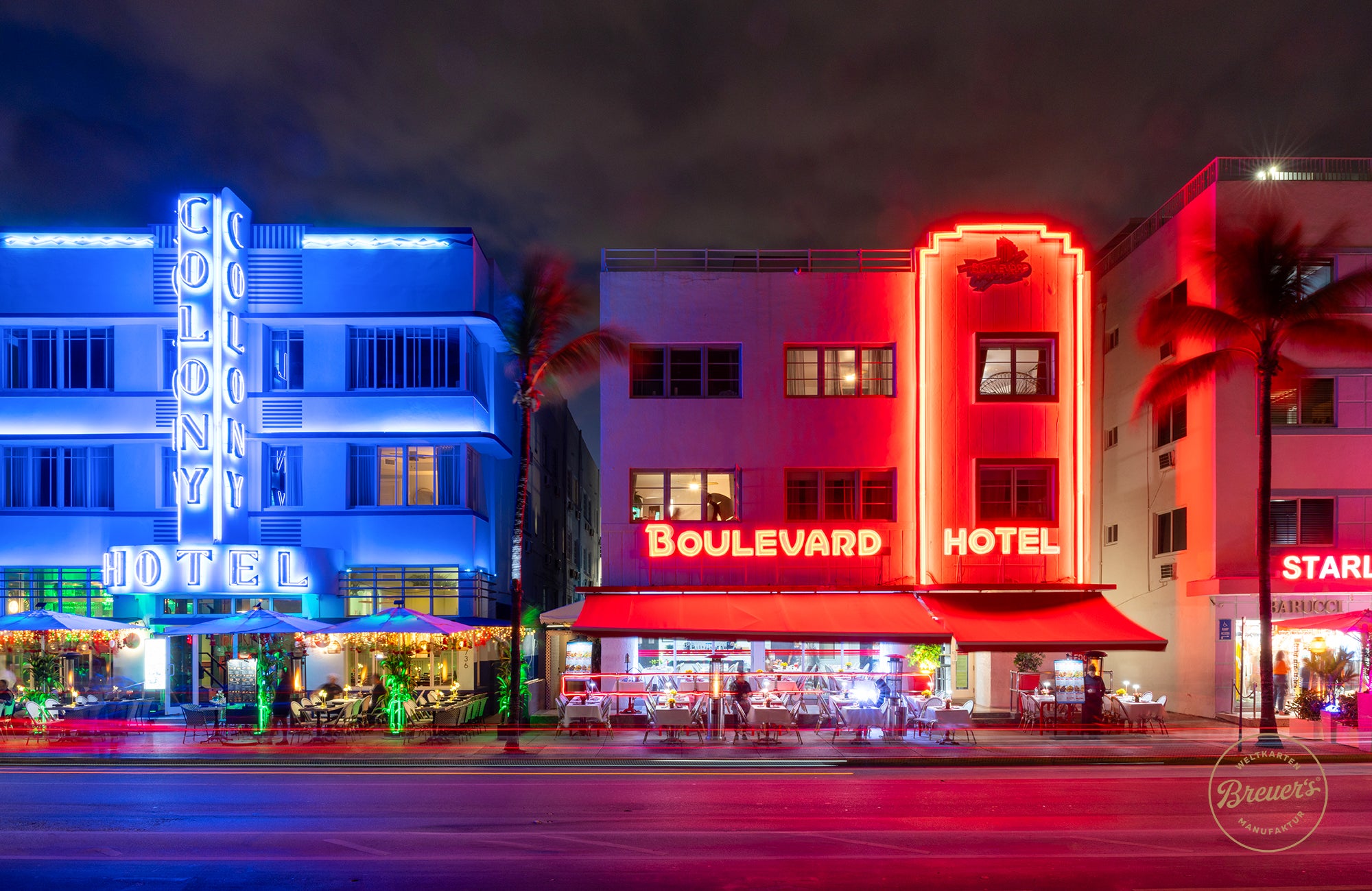 Ocean Drive in Miami South Beach ist eine der vielen Sehenswürdigkeiten auf einer Florida Reise