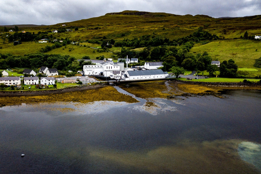 distilleria talisker isola skye scozia