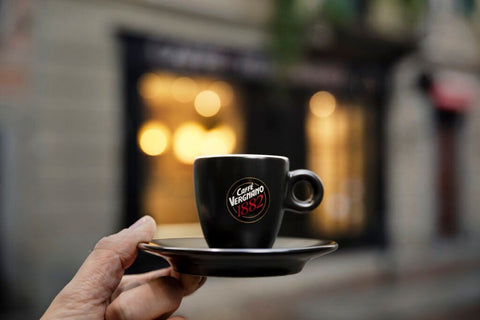 Del tueste a la taza: cómo reconocer el auténtico espresso italiano –  Italian Coffee