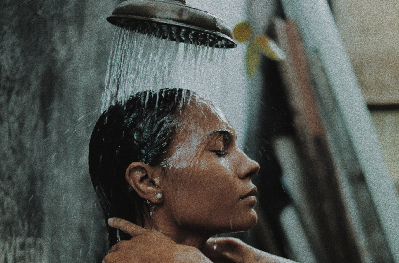 Does Showering With Hot Water Damage Your Hair?