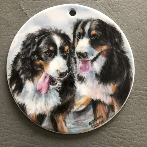 round ornament with 2 dogs