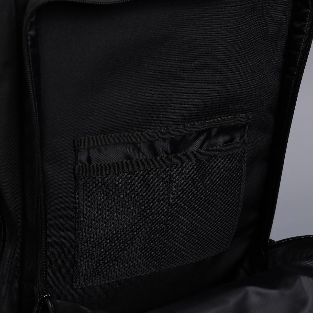 35L Backpack Alpha Black w/Cup Holders