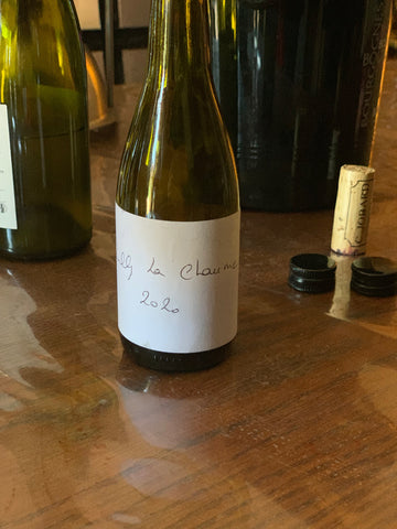 Degustação vinho da Borgonha Pinot Noir região Rully na França