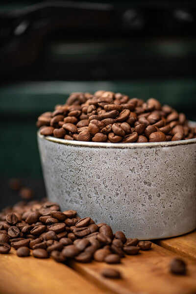 Zrna kave će ovom kolaču u kamadu podariti autentičan okus.